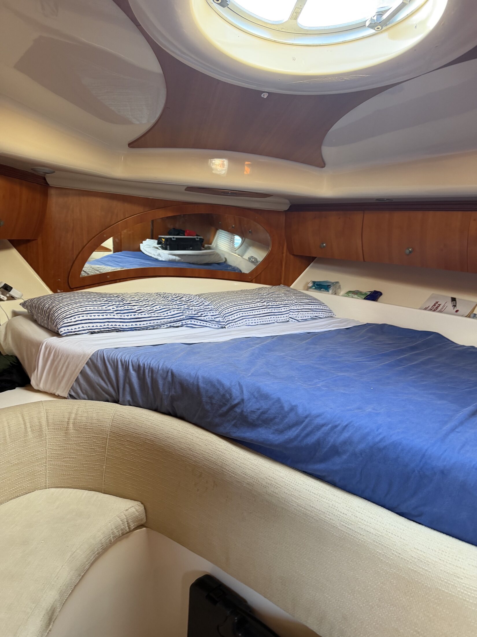 Cabina armatoriale con letto matrimoniale